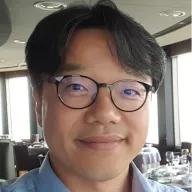 Jong Chul Park
