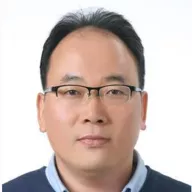 KongSoo Lee