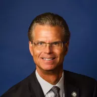 USIF_Arizona Commerce Authority_Vic Narusis_Photo_re.jpg