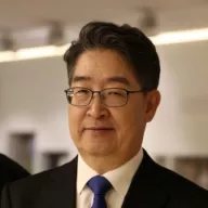 Chriss Changhun Hwang