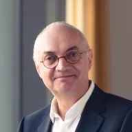 Luc van den hove