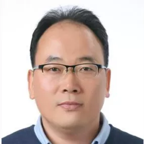 KongSoo Lee