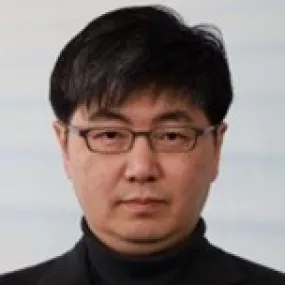 ★T2_Won-Jun Lee_SEMI Biography_2024_이원준.jpg